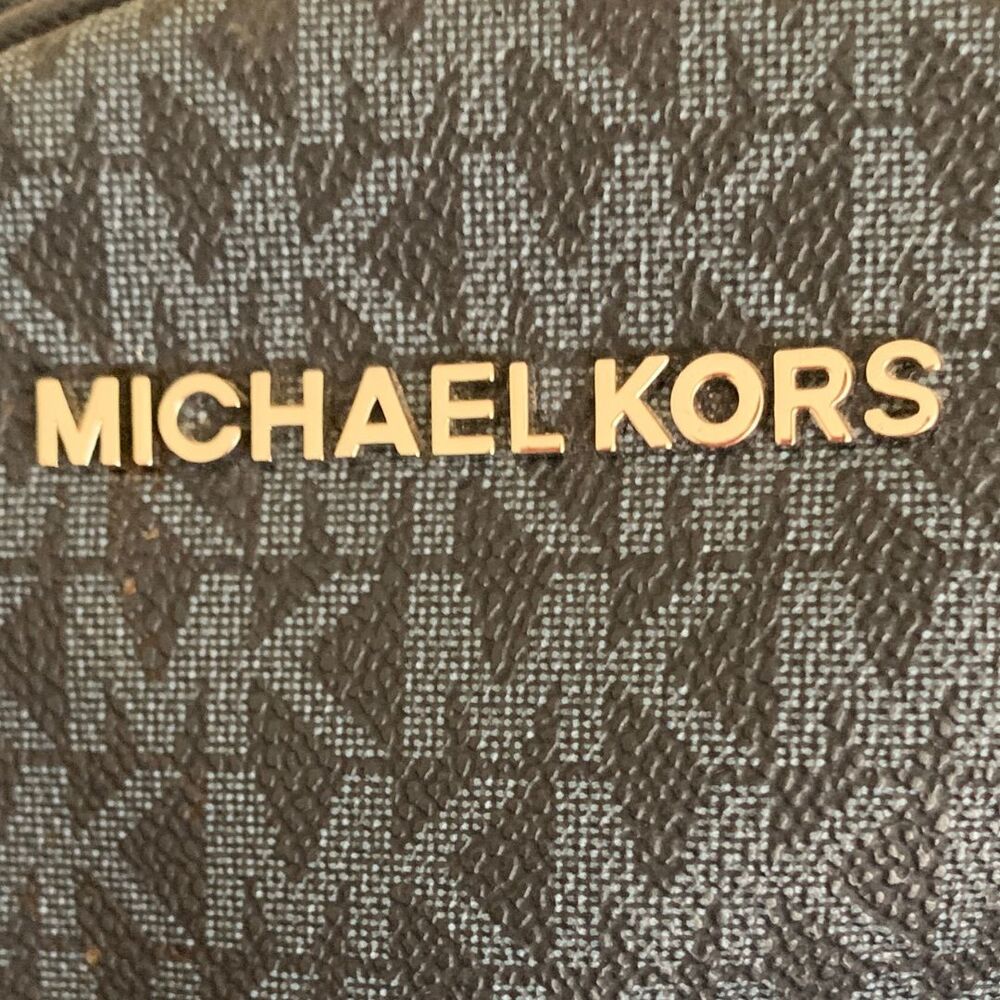 Michael Kors Abbey MK Logo Floral Appliqué Backpack Navy Blue Studded Leather Me - Picture 3 of 11